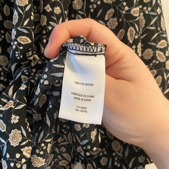 Reitmans Floral Black and Cream Blouse - Picture 5 of 7